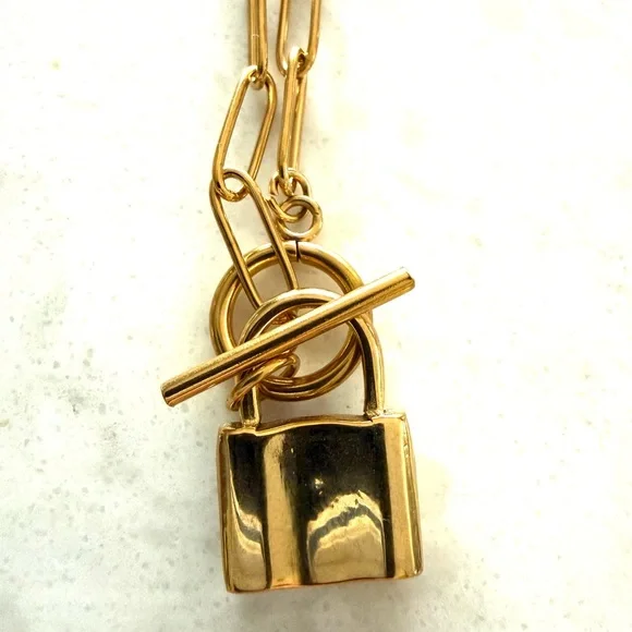 Gold Chain Necklace with Padlock Pendant - Picture 3 of 5